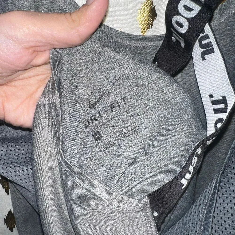 Nike dri-fit elastika tank top grey crisscross size M